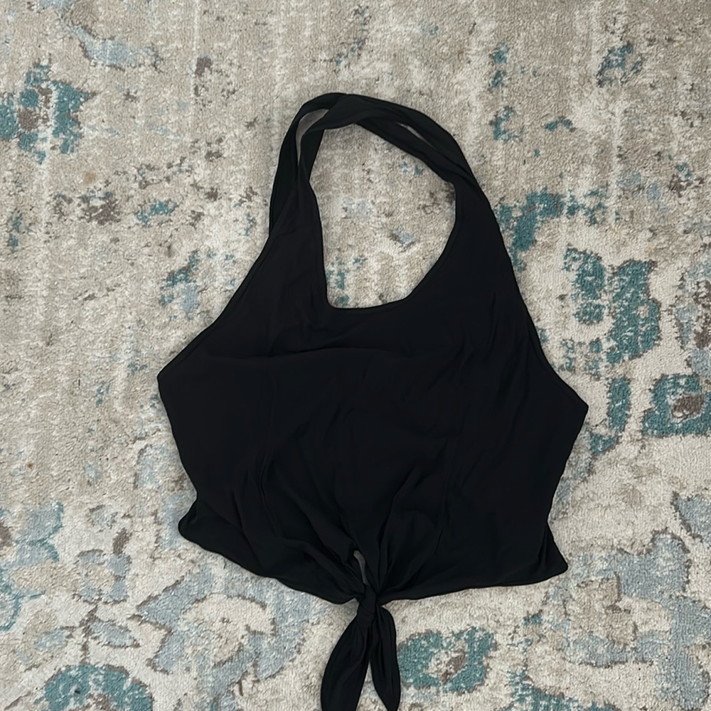 Lululemon black tank